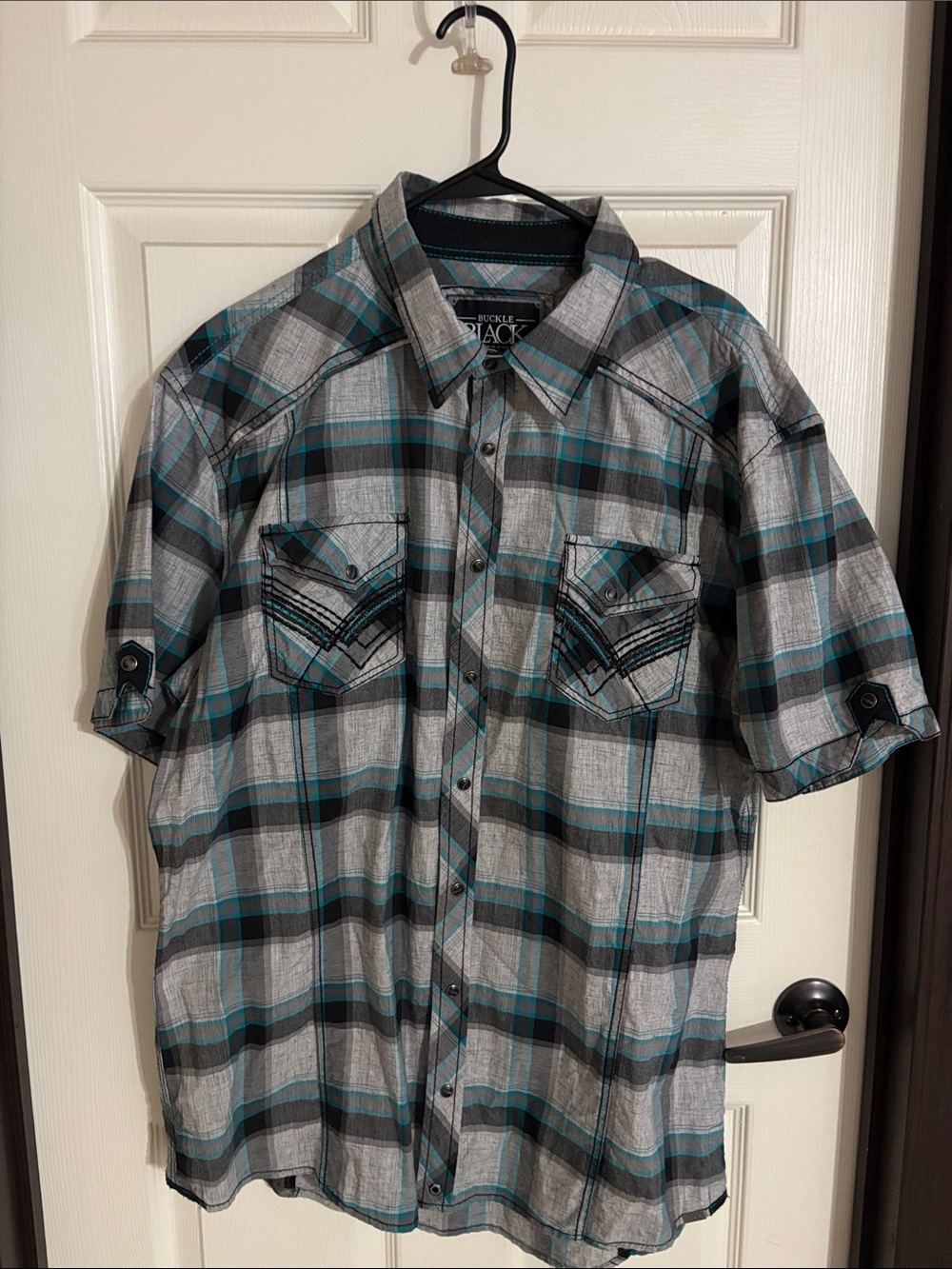 Buckle Black Gray and Teal Plaid Short-Sleeve Button-Down Shirt